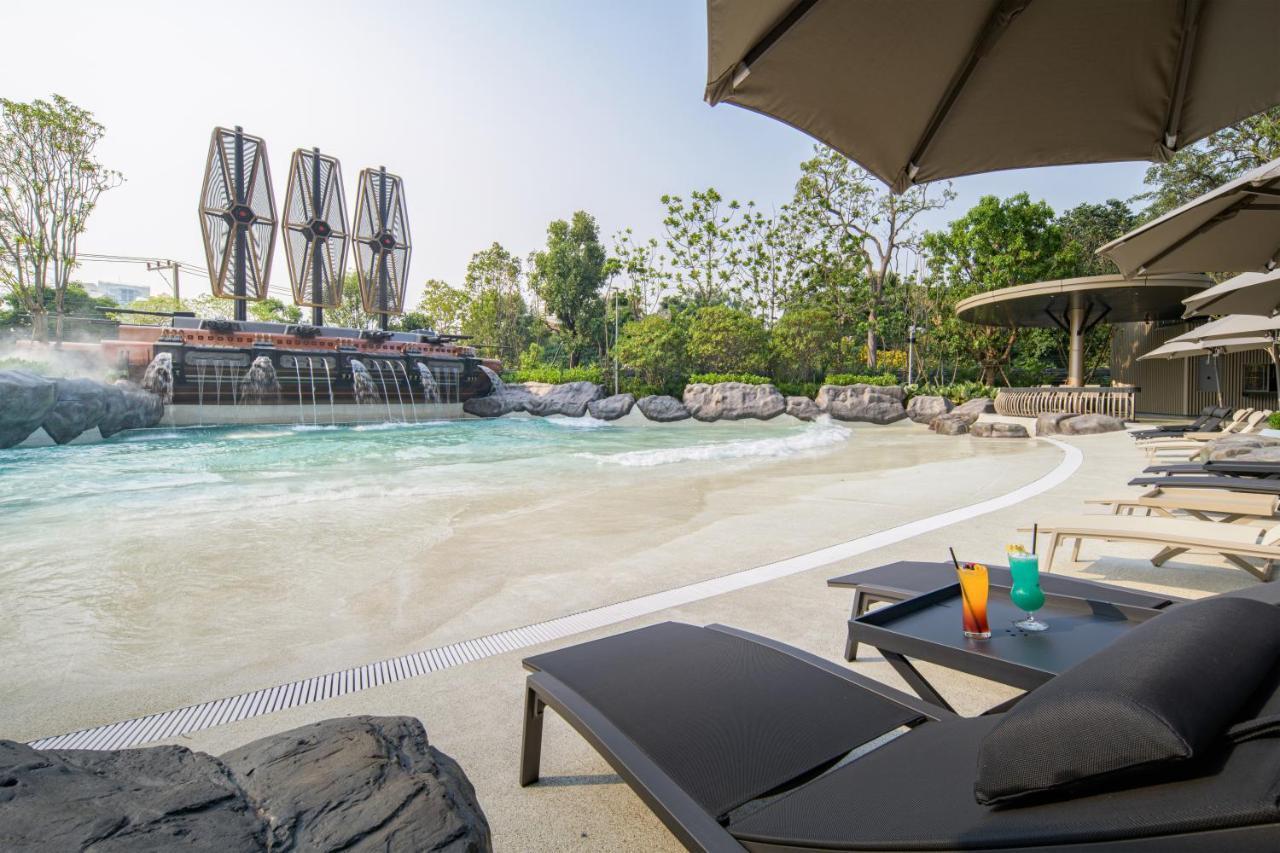 Grande Centre Point Space Pattaya Exterior foto The beach at the resort