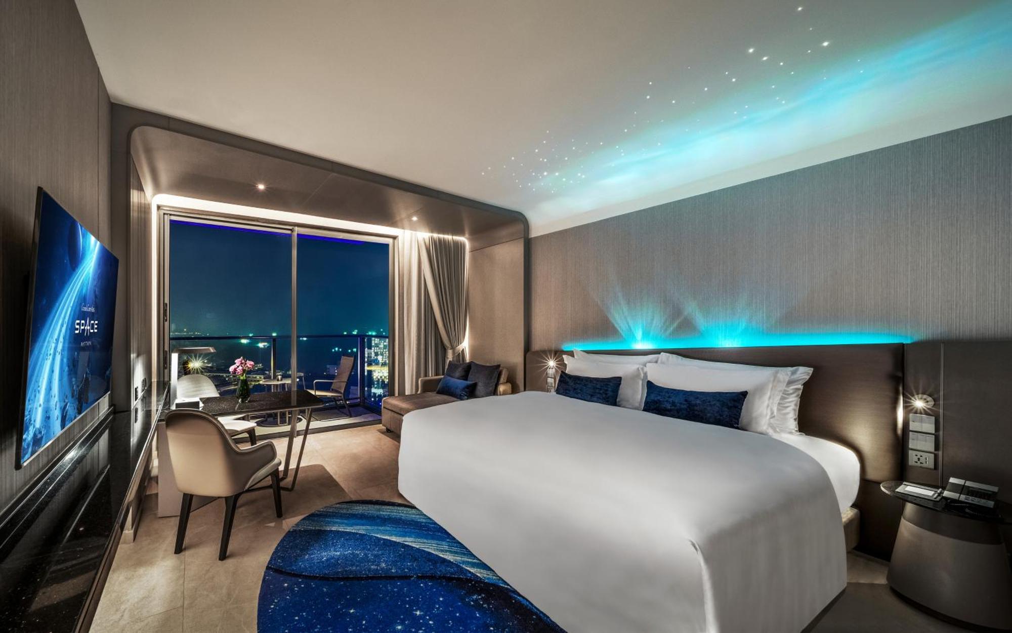Grande Centre Point Space Pattaya Exterior foto Deluxe Room